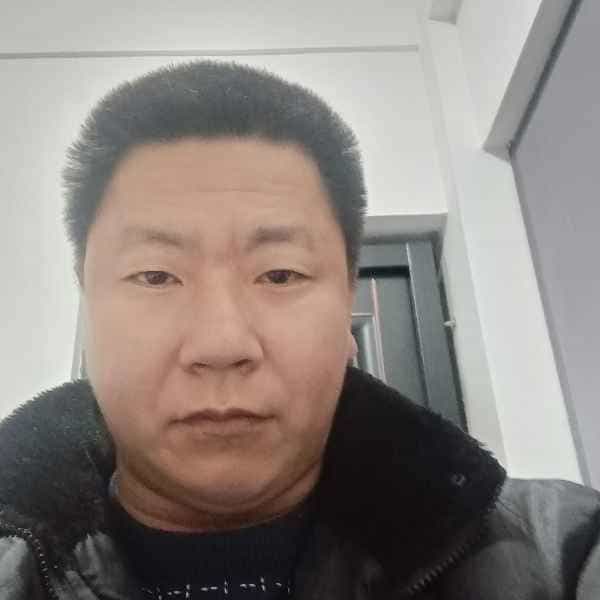35岁岁四川单身帅哥 - 湘潭吉缘网