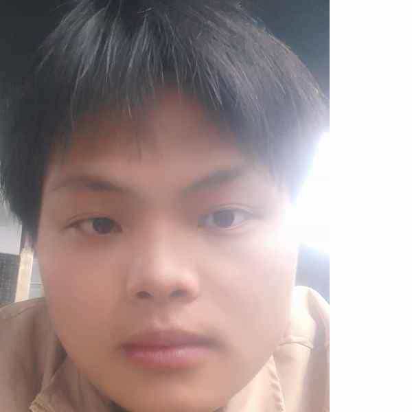 22岁岁河南单身帅哥 - 湘潭吉缘网