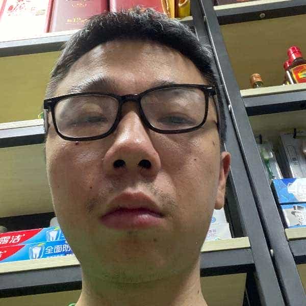 35岁岁湖北单身帅哥 - 湘潭吉缘网