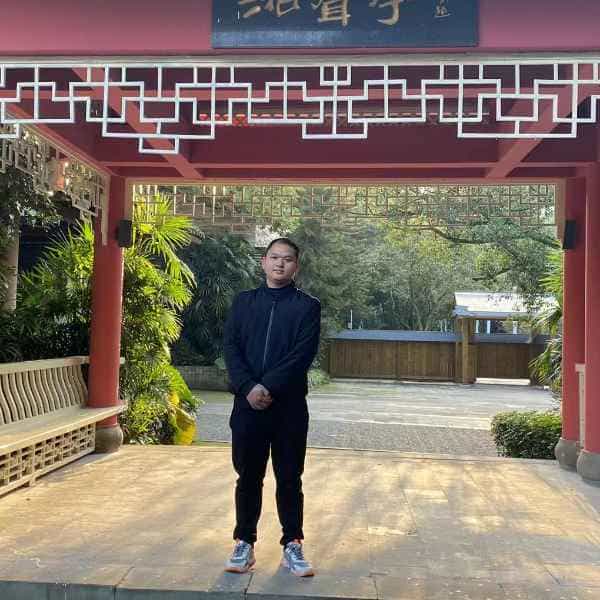 31岁岁重庆单身帅哥 - 湘潭吉缘网