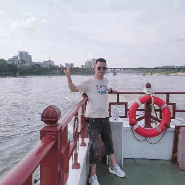 29岁岁四川单身帅哥 - 湘潭吉缘网